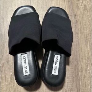 Steve Madden Slinky Platform Sandal